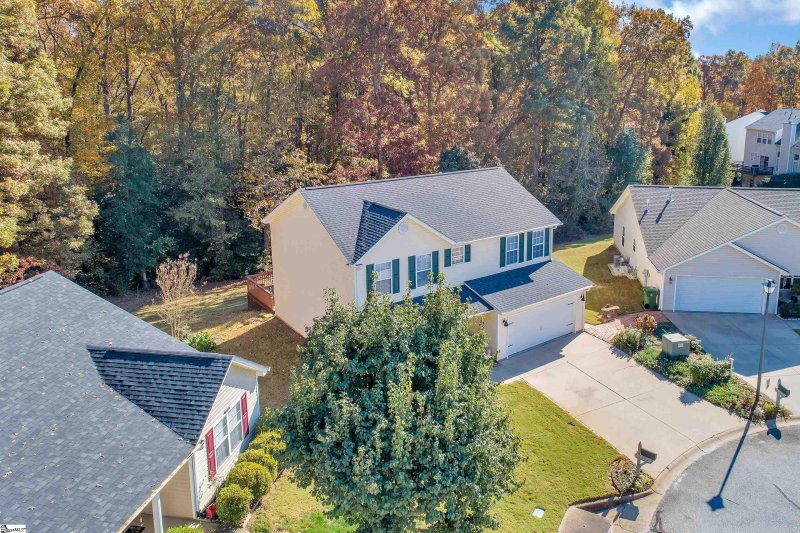 Property image 2 at 424 Woolridge Way, Greer, SC 29650-2594