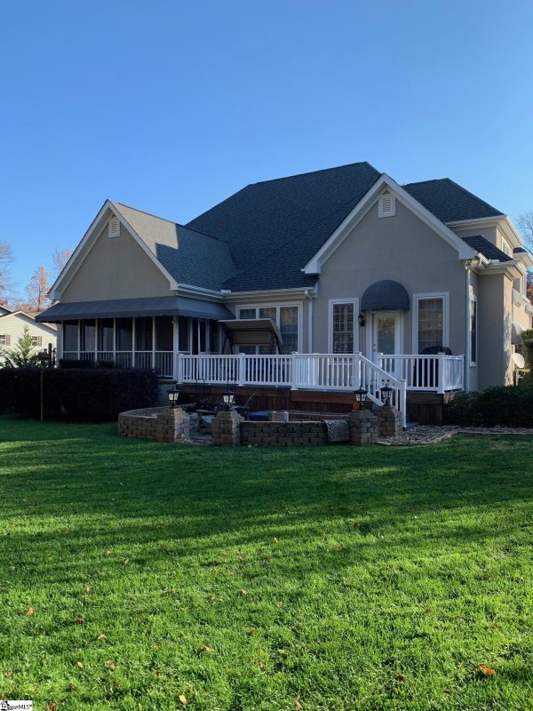 Property image 2 at 104 Warren Drive, Easley, SC 29640