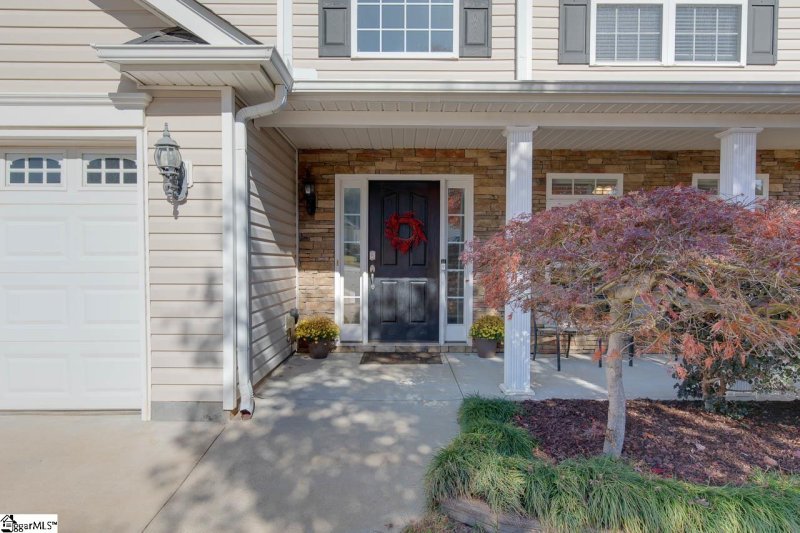 Property image 3 at 201 Silver Run Lane, Greenville, SC 29607