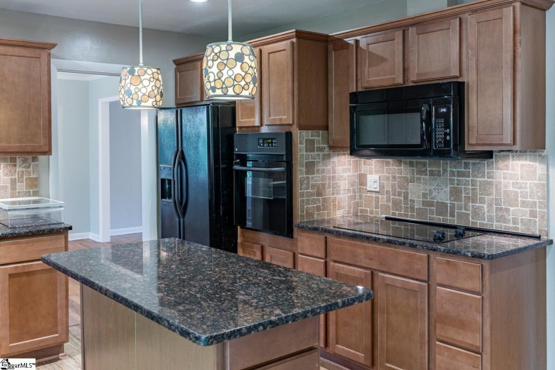 Property image 4 at 252 Holly Drive, Spartanburg, SC 29301