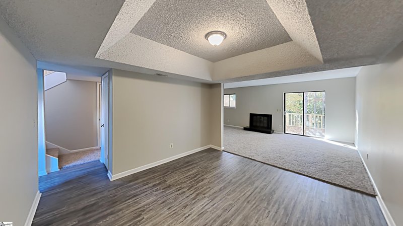 Property image 2 at 30 Briarglen Place, Greenville, SC 29615