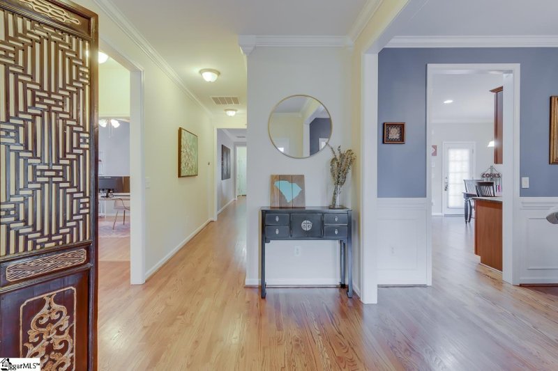 Property image 4 at 31 Pine Island Drive, Simpsonville, SC 29681