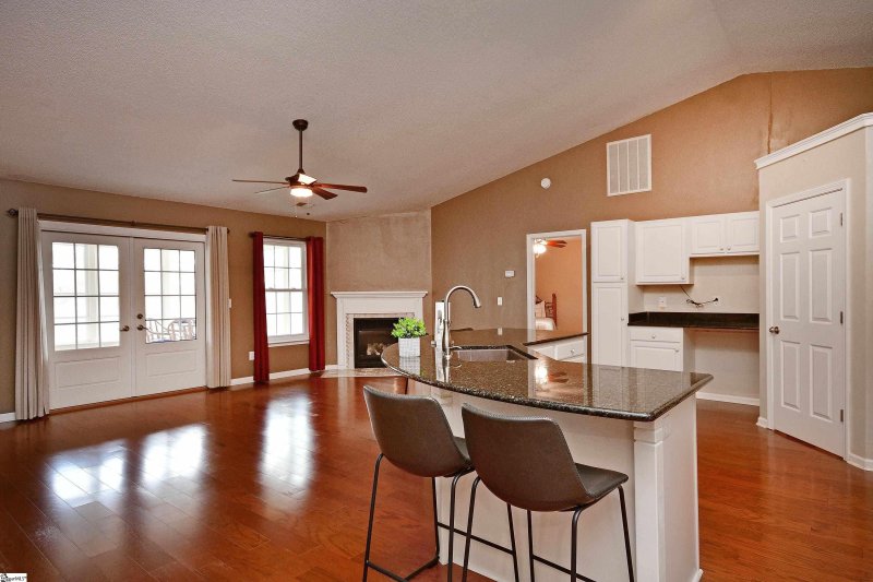 Property image 5 at 205 High Ridge Court, Easley, SC 29642
