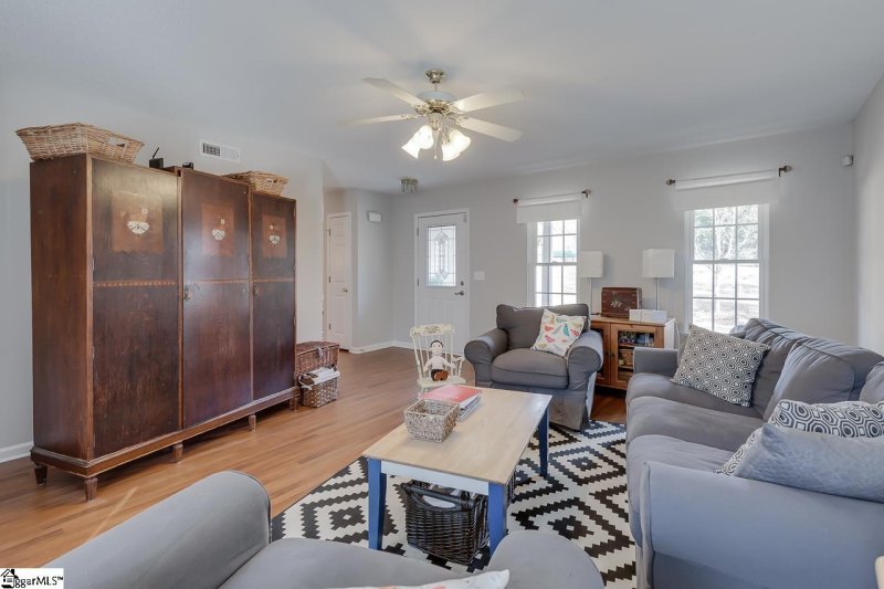 Property image 4 at 101 Shadowood Drive, Clemson, SC 29631