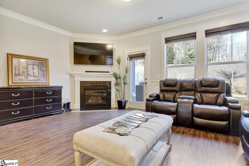 Property image 3 at 381 Hague Drive, Duncan, SC 29344