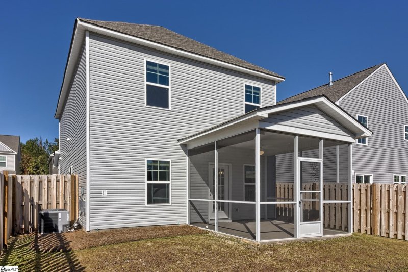 Property image 4 at 135 Highland Park Court, Easley, SC 29642