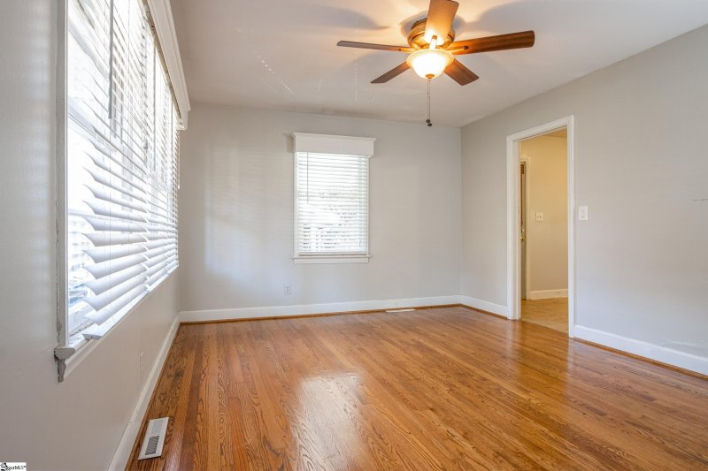 Property image 2 at 6 TIFFANY Drive, Taylors, SC 29687