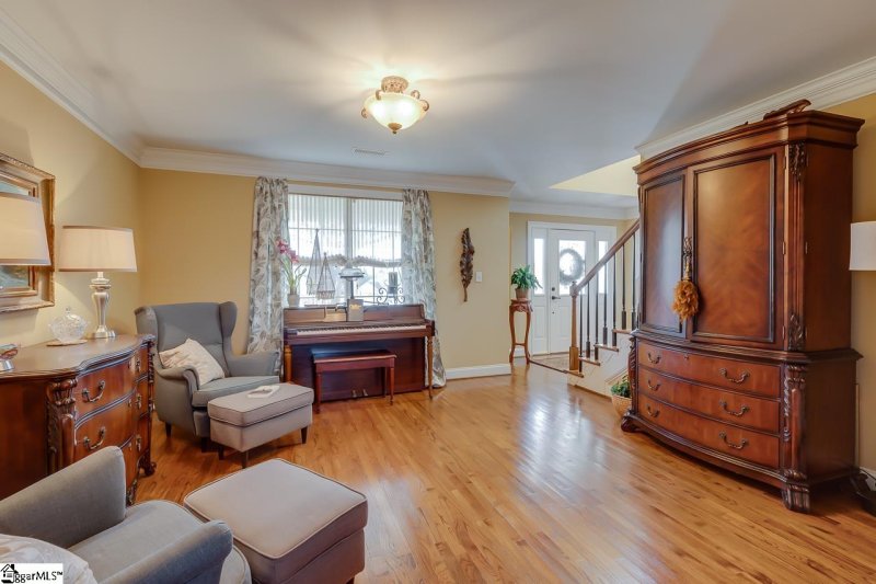 Property image 2 at 5 Wills Cap Court, Greer, SC 29651