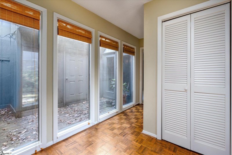 Property image 4 at 125 Inglewood Way, Greenville, SC 29615-3125