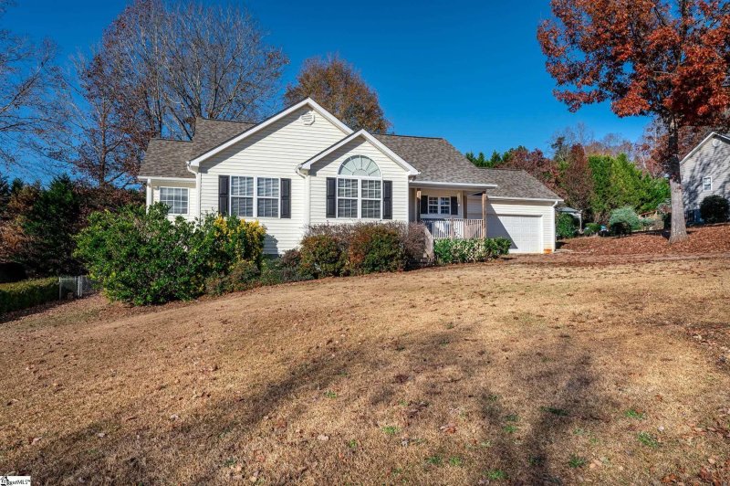 Property image 2 at 316 Dean Street, Pickens, SC 29671