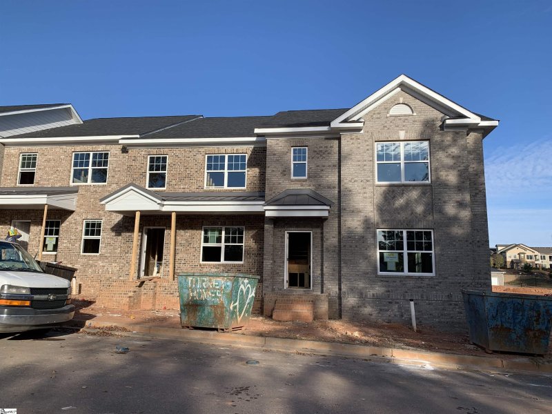 Property image 3 at 312 Danvers Road, Greenville, SC 29607