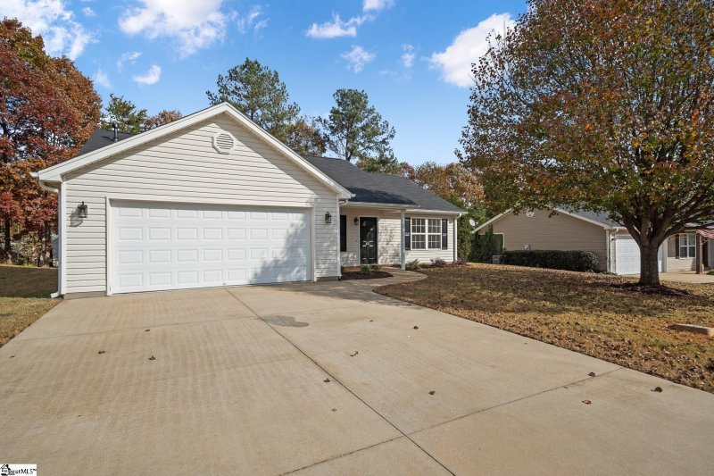 Property image 2 at 651 Grover Drive, Lyman, SC 29365-9251