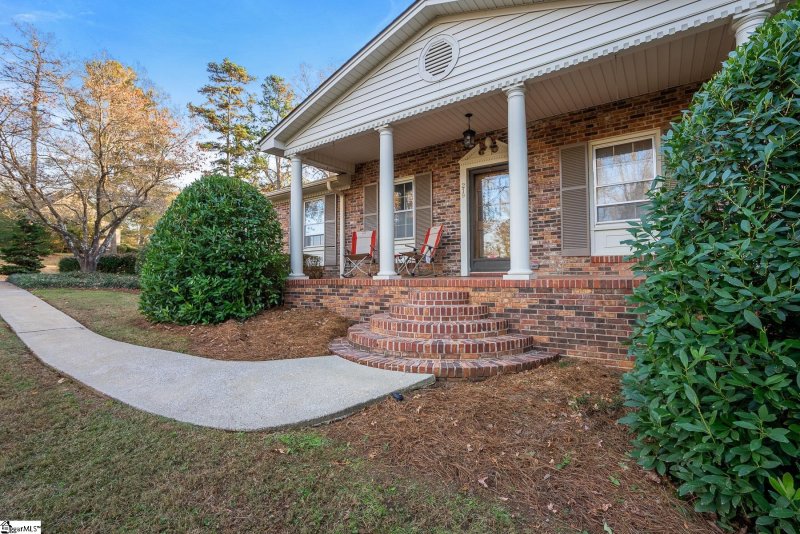 Property image 3 at 219 Belmont Drive, Fountain Inn, SC 29644