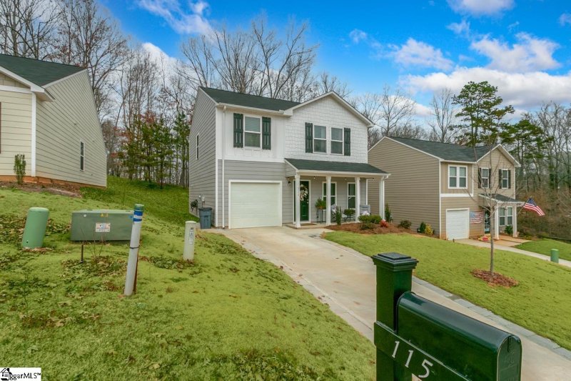 Property image 2 at 115 Enchanted Walk, Pickens, SC 29671-2900
