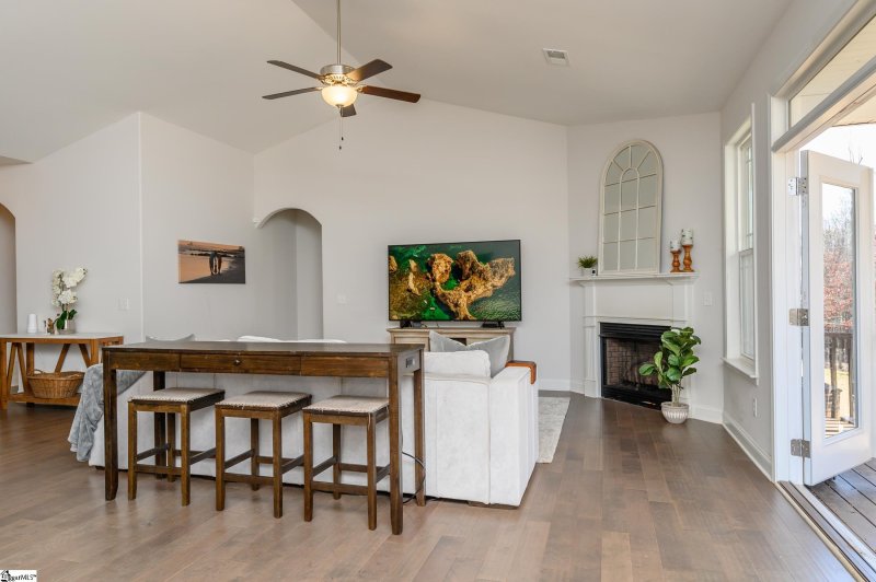 Property image 5 at 514 Turning Leaf Lane, Greer, SC 29651