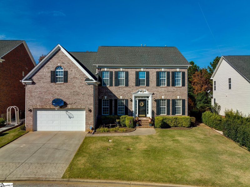 1012 Carriage Park Circle