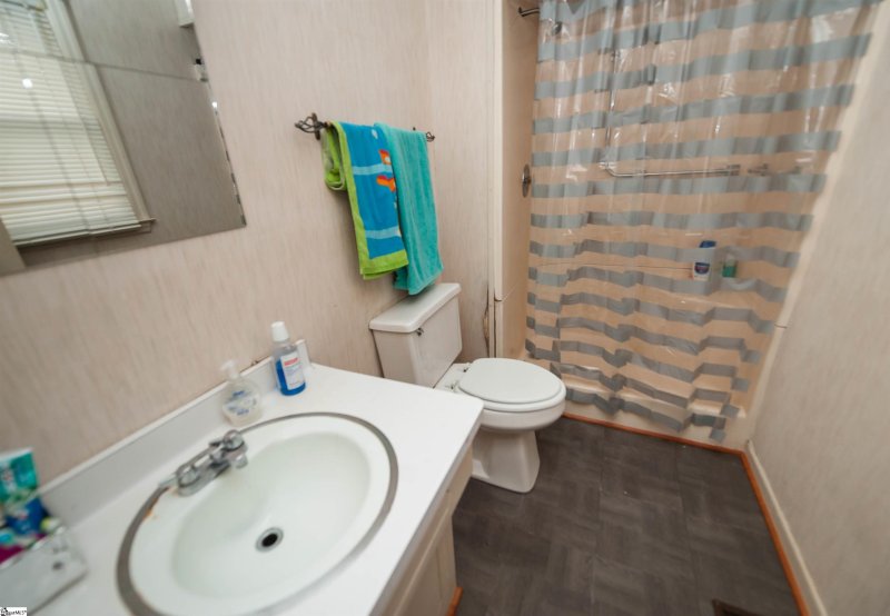 Property image 5 at 4243 Chaffee Road, Spartanburg, SC 29301