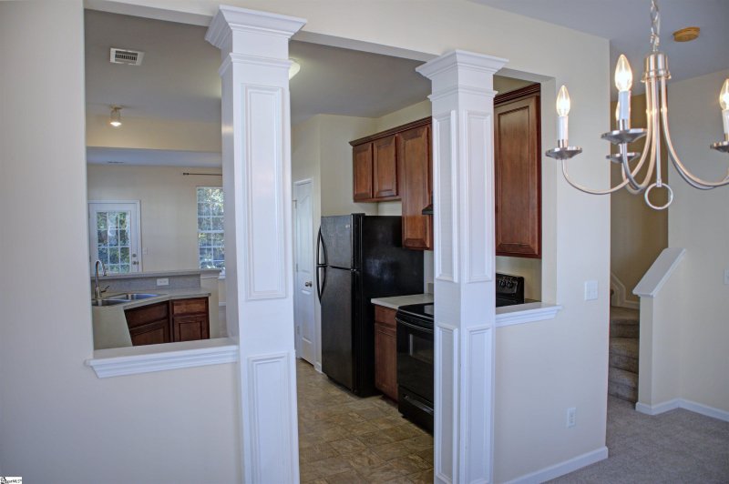 Property image 5 at 34 Sikes Circle, Mauldin, SC 29662