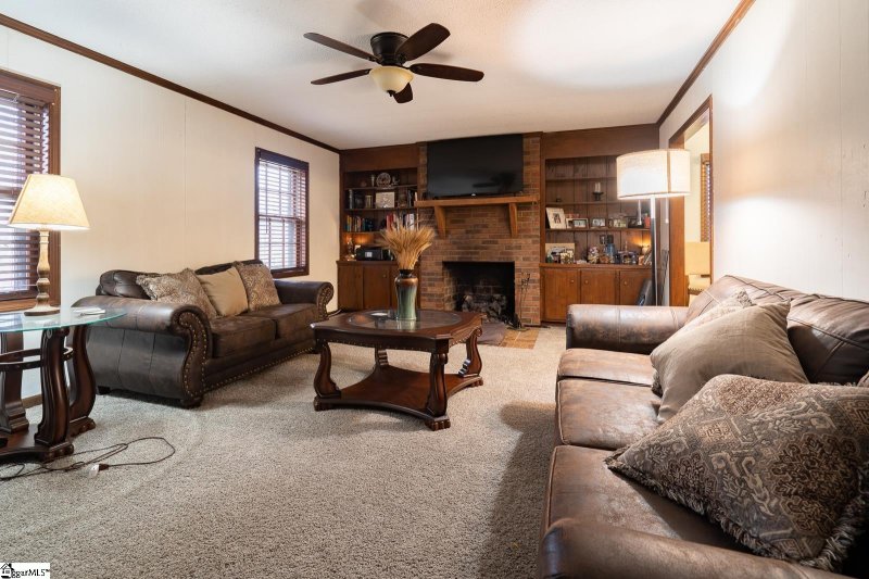 Property image 3 at 138 Spring Valley Road, Pickens, SC 29671-9349