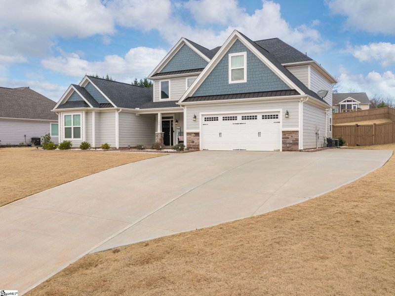 Property image 4 at 104 Ridgefield Lane, Greer, SC 29650