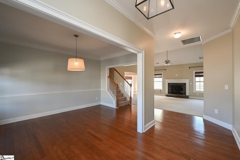 Property image 3 at 194 Raven Falls Lane, Simpsonville, SC 29681