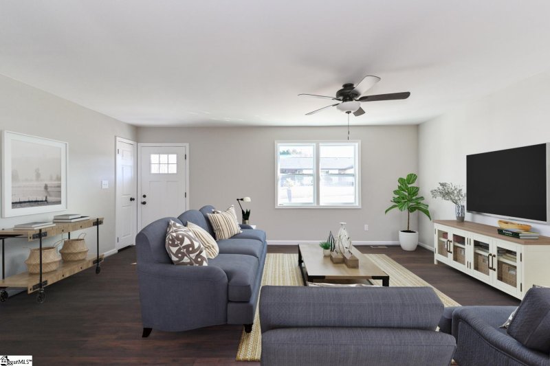 Property image 3 at 431 Gravley Road, Greer, SC 29651