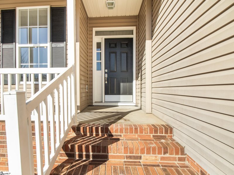 Property image 2 at 5 Middlefield Court, Simpsonville, SC 29680