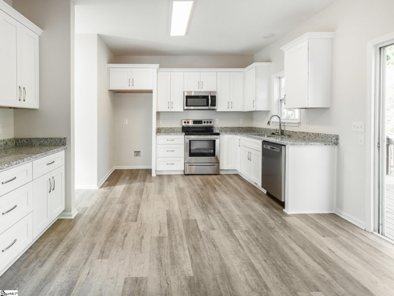 Property image 5 at 5 Middlefield Court, Simpsonville, SC 29680