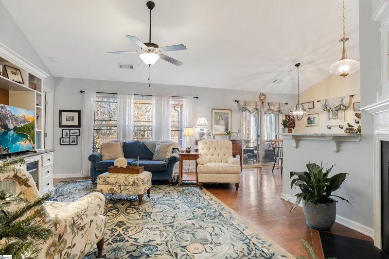 Property image 4 at 268 Applehill Way, Simpsonville, SC 29681