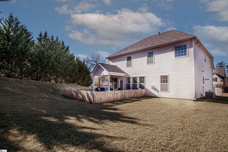 Property image 4 at 110 Wildflower Road, Easley, SC 29642