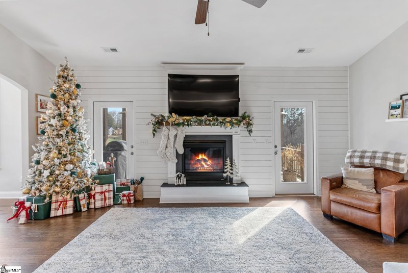 Property image 3 at 111 Jones Kelley Road, Travelers Rest, SC 29690