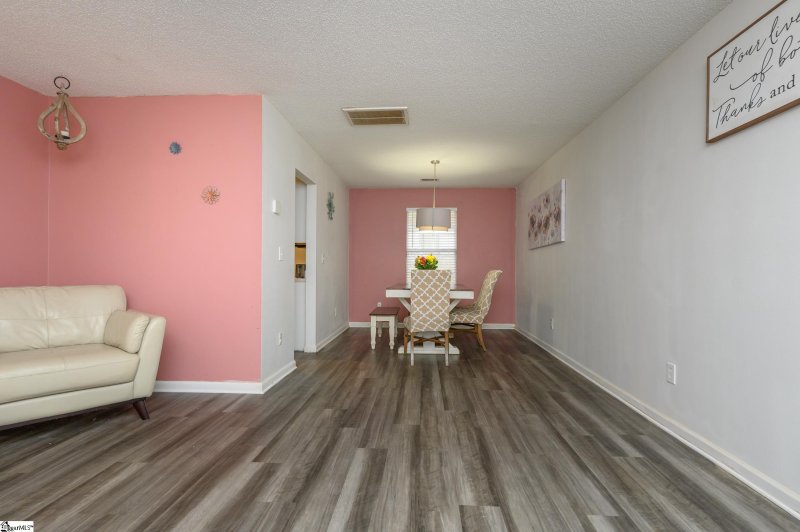 Property image 3 at 115 White Willow Court, Taylors, SC 29687