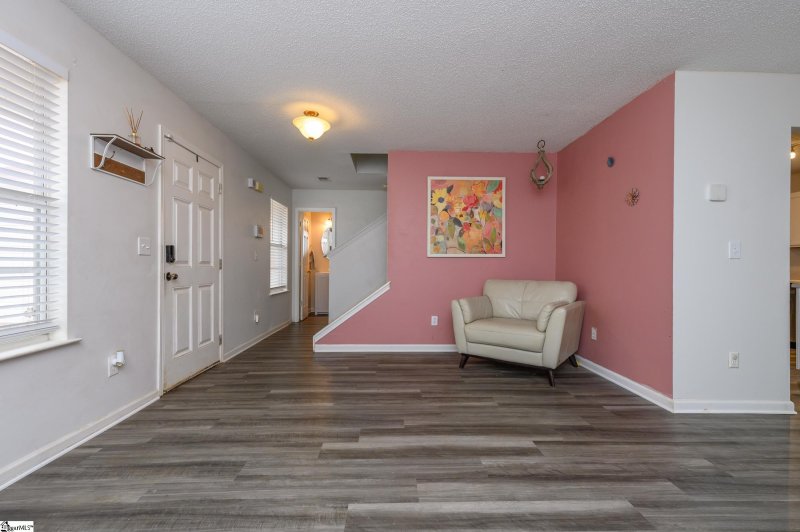 Property image 4 at 115 White Willow Court, Taylors, SC 29687