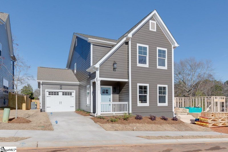 111 Lilia Hill Circle