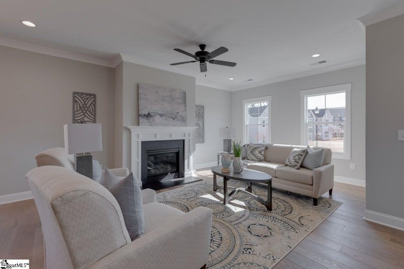 Property image 4 at 111 Lilia Hill Circle, Greenville, SC 29607
