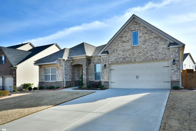 107 W Fair Haven Lane