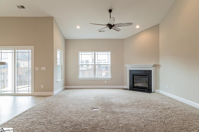 Property image 5 at 220 William Seth Court, Simpsonville, SC 29681