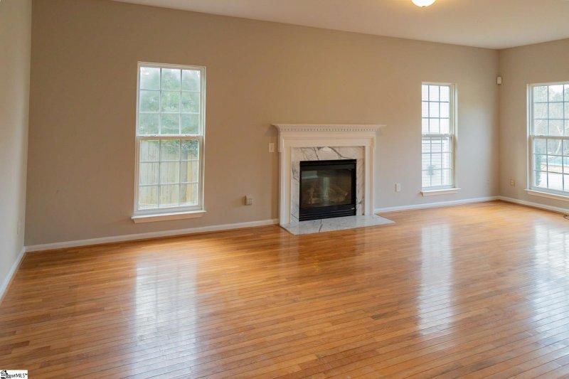 Property image 5 of 4 Laurelberry Lane in Laurel Meadows, Greenville, SC 29607