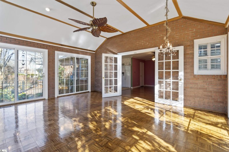 Property image 4 at 4940 Crosscreek Lane, Greenville, SC 29615