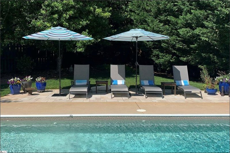 Property image 2 at 309 Stonebrook Farm Way, Greenville, SC 29615