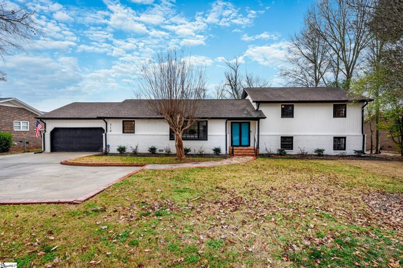 Property image 2 at 510 Hudson Road, Greenville, SC 29615