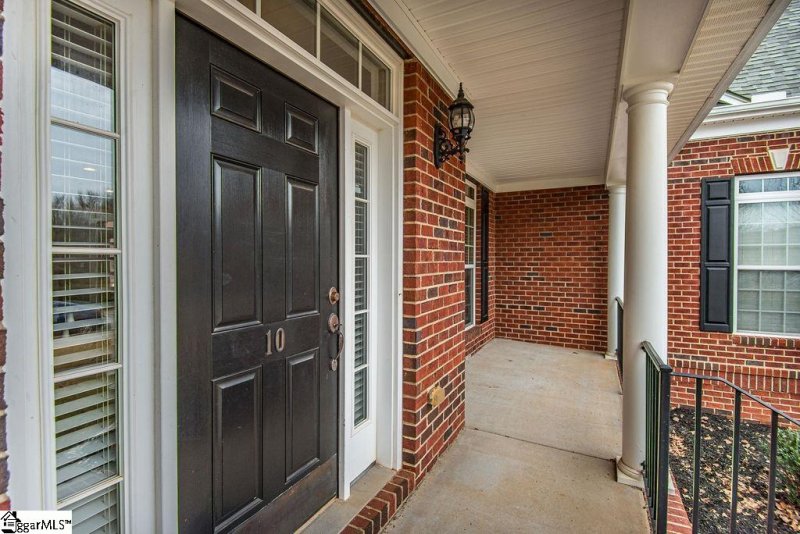 Property image 5 at 10 Ganibrille Court, Simpsonville, SC 29681