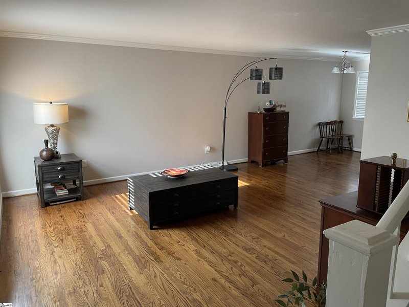 Property image 2 at 815 Edwards Road, Greenville, SC 29615-1372