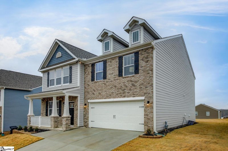 Property image 3 at 705 Liberty Walk Lane, Simpsonville, SC 29681