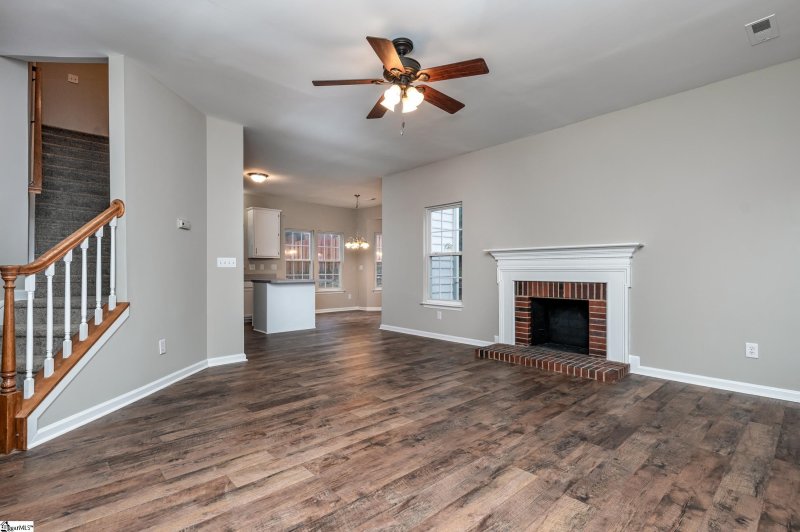 Property image 3 at 211 Windsong Drive, Greenville, SC 29615