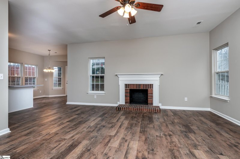 Property image 4 at 211 Windsong Drive, Greenville, SC 29615