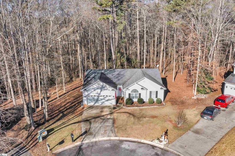 Property image 2 at 515 Waxford Way, Simpsonville, SC 29681