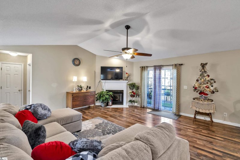 Property image 5 at 515 Waxford Way, Simpsonville, SC 29681