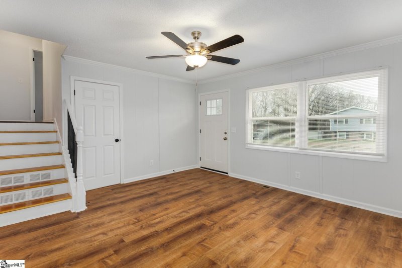 Property image 4 at 406 Old Farm Road, Moore, SC 29369