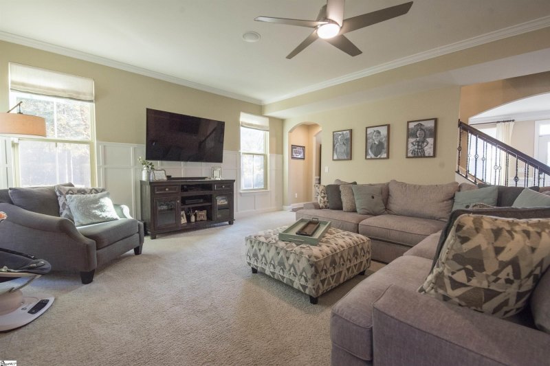 Property image 3 at 4 Woodland Chase Court, Simpsonville, SC 29681